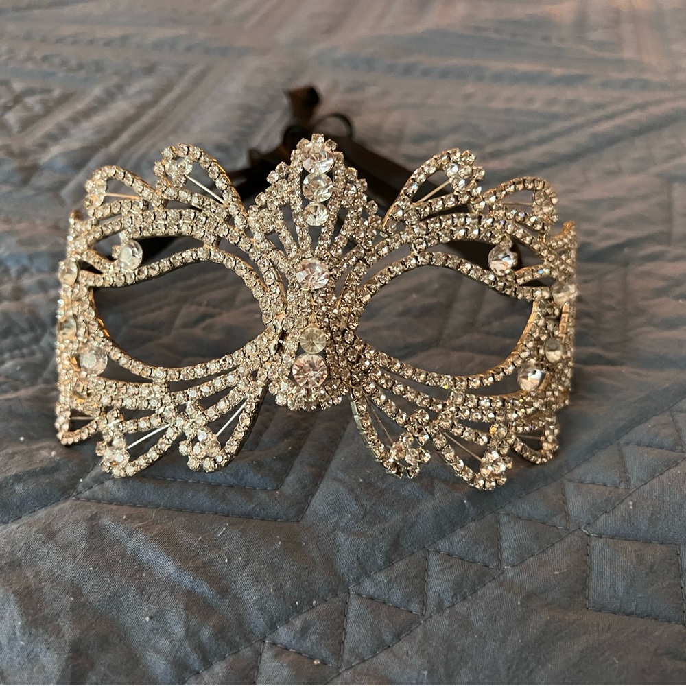 Jewel Masquerade Mask